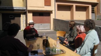 <p>Causerie de Jean-Pierre Jelmini à la Foire du Livre du Locle. Septembre 2007.</p>